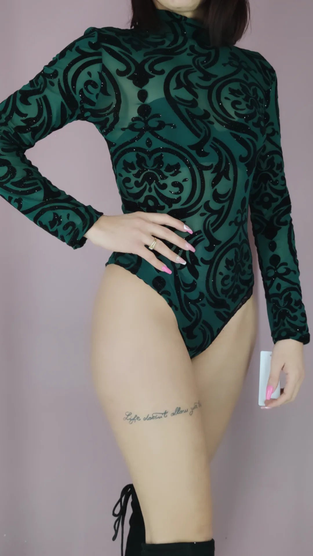 Body semi trasparente
